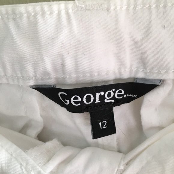 White Casual Shorts - Picture 4 of 5